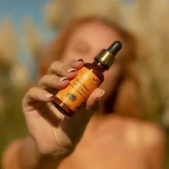 AntipodesGlow Ritual                Sérum à la Vitamine C et à l’Acide Hyaluronique Végétal