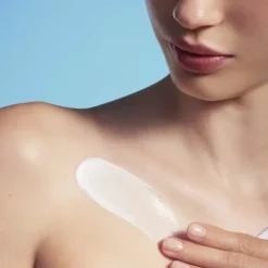 BiothermWaterlover                Spray Solaire Lacté SPF 50+ Multi-protection