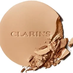 CLARINSEver Matte Compact Powder                Poudre Compacte Matifiante Infusée Au Lait De Pêcher