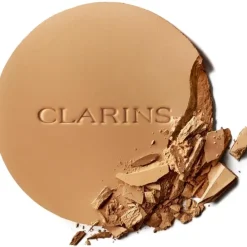CLARINSEver Matte Compact Powder                Poudre Compacte Matifiante Infusée Au Lait De Pêcher