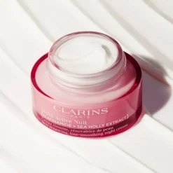 CLARINSMulti-Active Nuit                Crème lissante, rénovatrice de peau – Toutes peaux