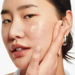 CLINIQUEDramatically Different Moisturizing Gel                Gel Hydratant Tellement Différent