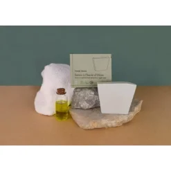 Comme AvantSavon Naturel                A L'Huile d'Olive Enrichi en Huile de Baie de Laurier et Argile Verte