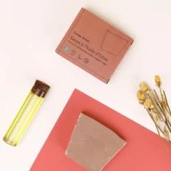 Comme AvantSavon Naturel                 à L'Huile d'Olive - Enrichi  en Huile de Bourrache & Argile Rouge