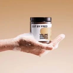Cut By FredVolume Ayurvedic Shampoo                Shampooing Volume aux Poudres Ayurvédiques