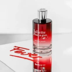 Juliette Has a GunLipstick Fever                Eau de Parfum