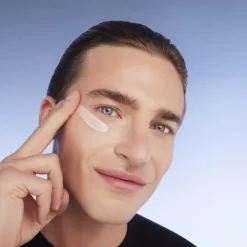 LANCÔMEGénifique Ultimate                Crème Anti-Âge Yeux