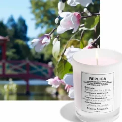 Maison MargielaREPLICA Springtime in a Park                Bougie Parfumée Florale Fraîche