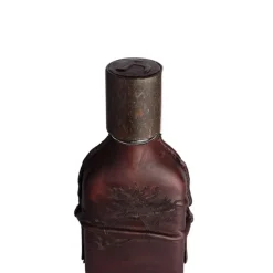 Orto ParisiCuoium                Extrait de Parfum