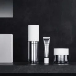 Shiseido Men                Revitalisant Total Fluide Léger